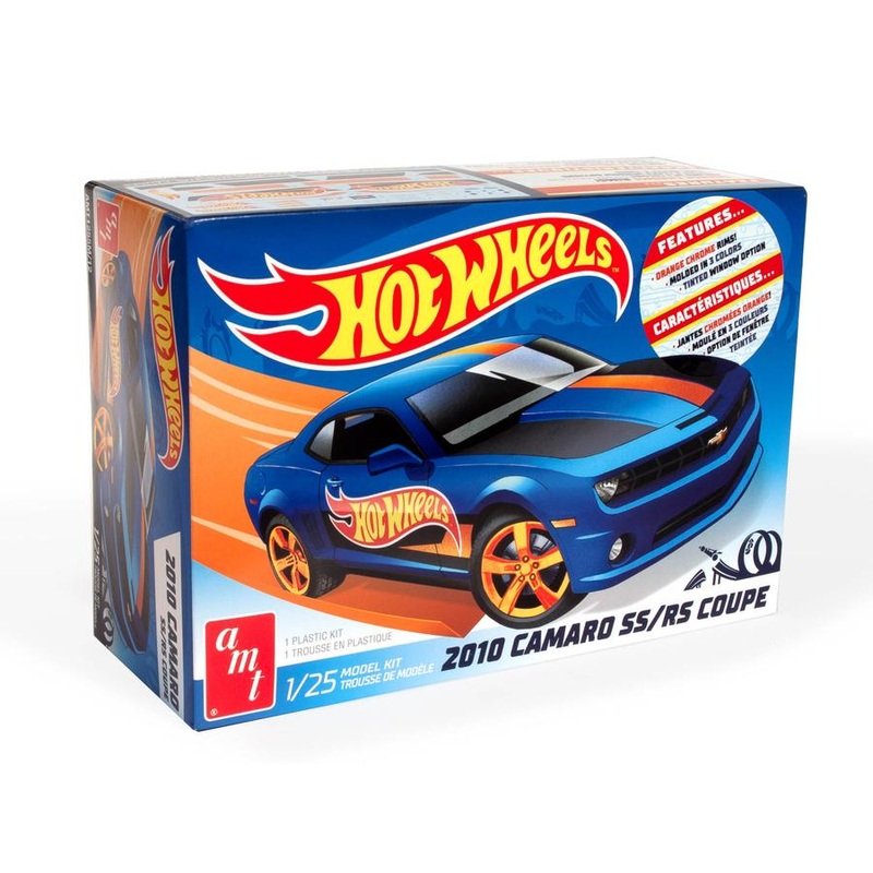 AMT 1255 1/25 2010 Chevy Camaro Hot Wheels