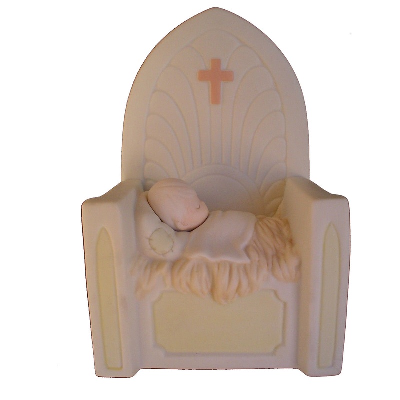 Precious Moments: 532088 A King Is Born - Ornament