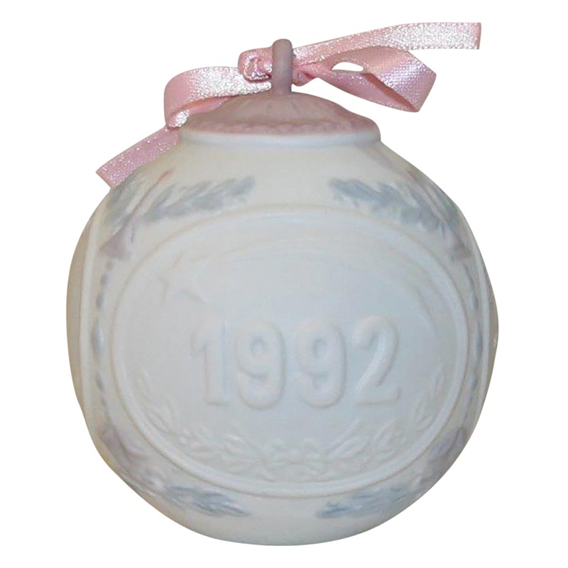Lladr Ornament: 15914 Christmas Ball - 1992