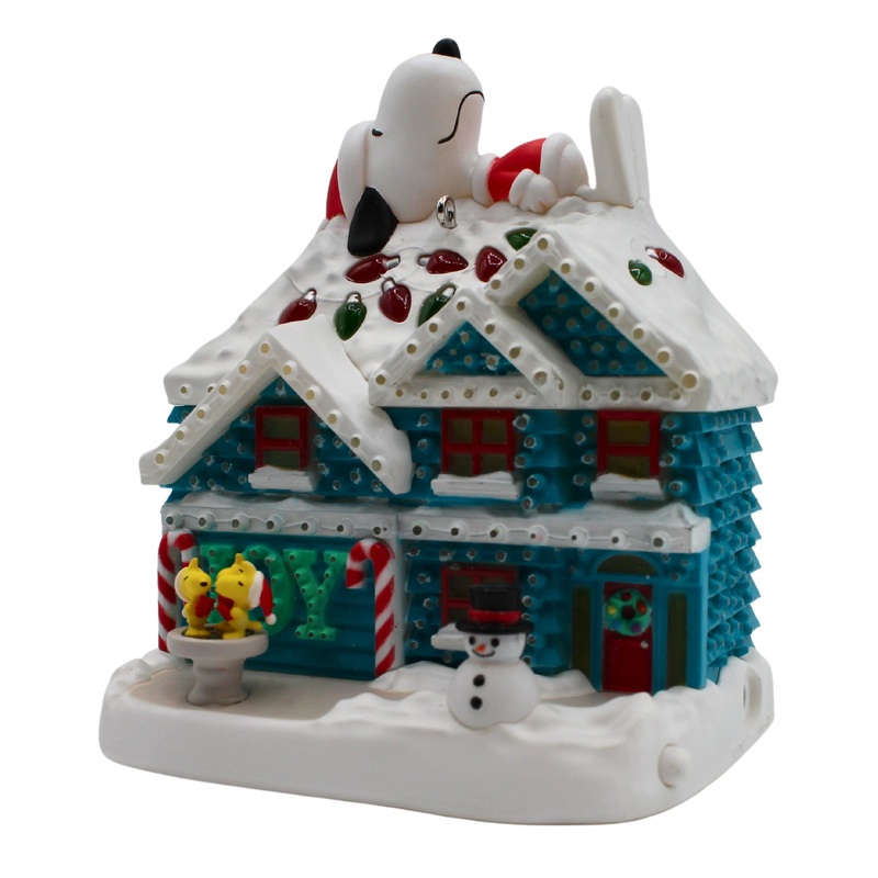 Hallmark Ornament: 2019 The Merriest House in Town | QXI3707 | Peanuts