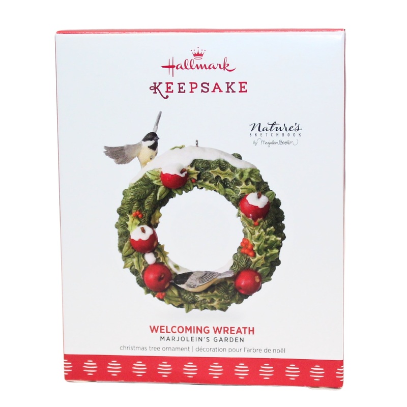 Hallmark Ornament: 2017 Welcoming Wreath | QX9452