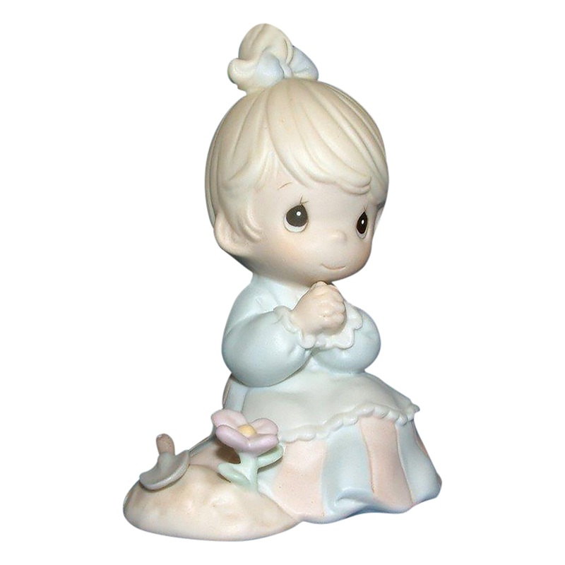 Precious Moments: PM922 Sowing the Seeds of Love