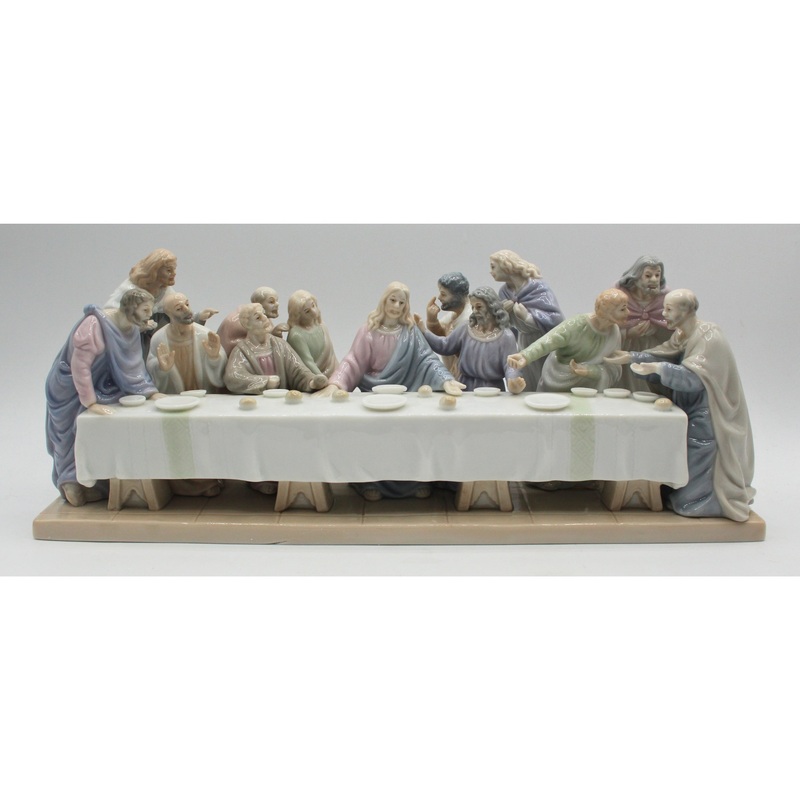 The Valencia Collection - Last Supper Figurine