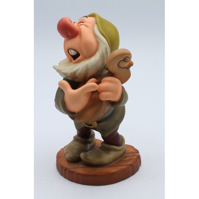 WDCC | Ah-choo! | Crazing | Snow White