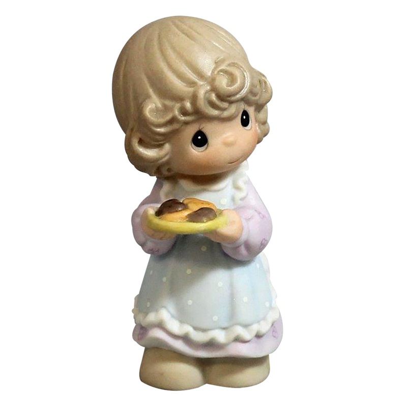 Precious Moments: 848735 Blonde Mother