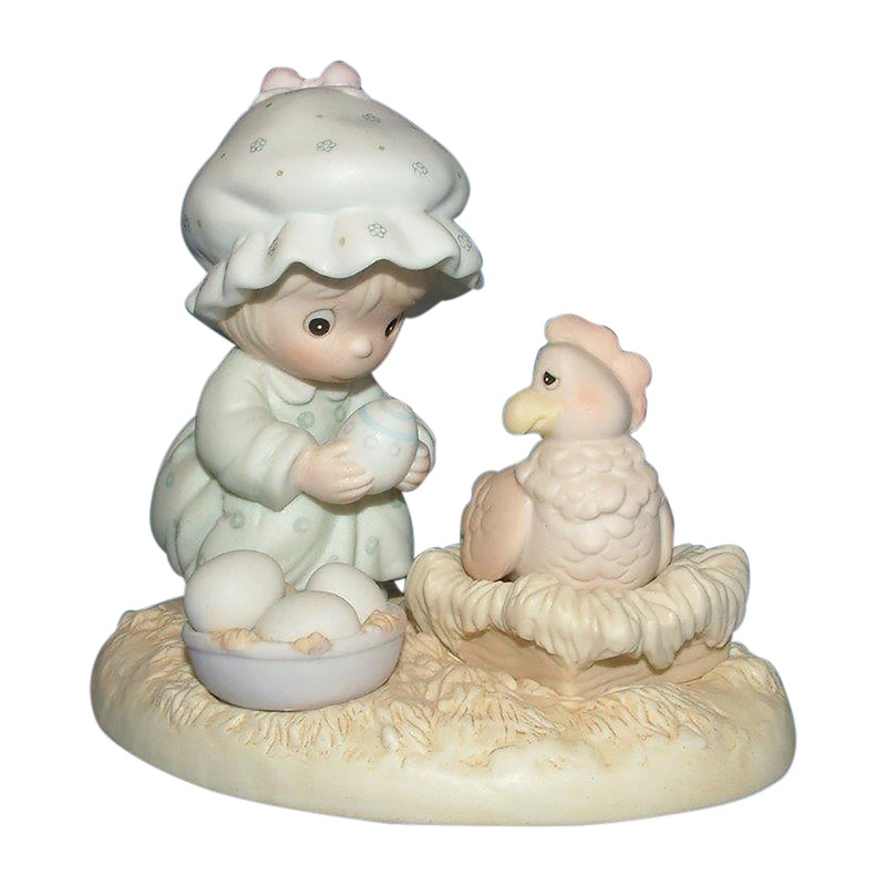 Precious Moments: 520667 Eggspecially for You