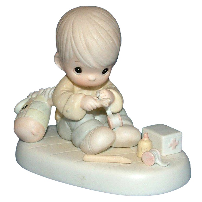 Precious Moments: 104027 Love is the Glue that Mends