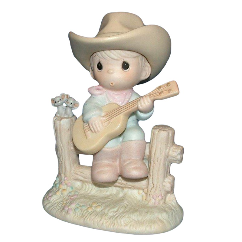 Precious Moments: 104821 Hallelujah Country